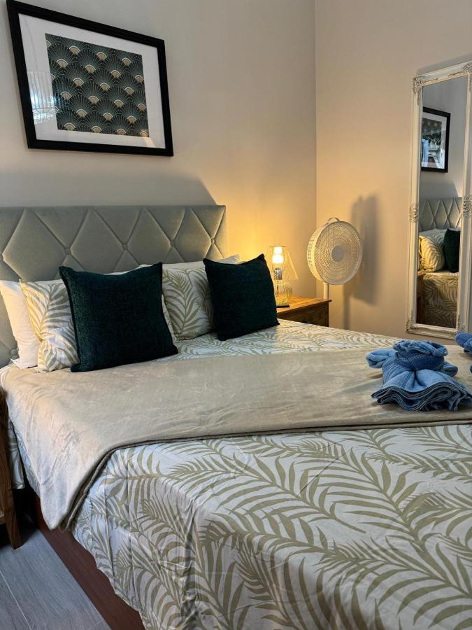 Apartment Dream Maday